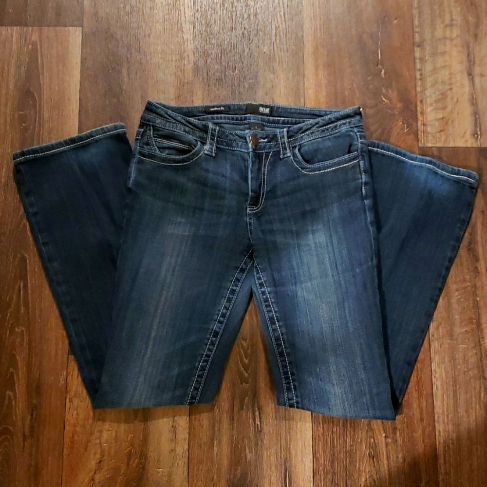 A.N.A. A New Approach Stretch Jeans